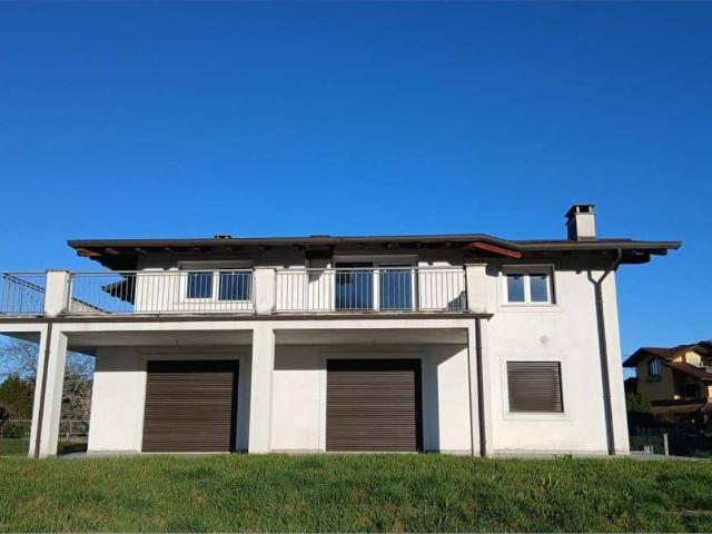Villa Indipendente in vendita a Piemonte, Novara
