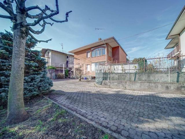 Villa Indipendente in vendita a Piemonte, Novara