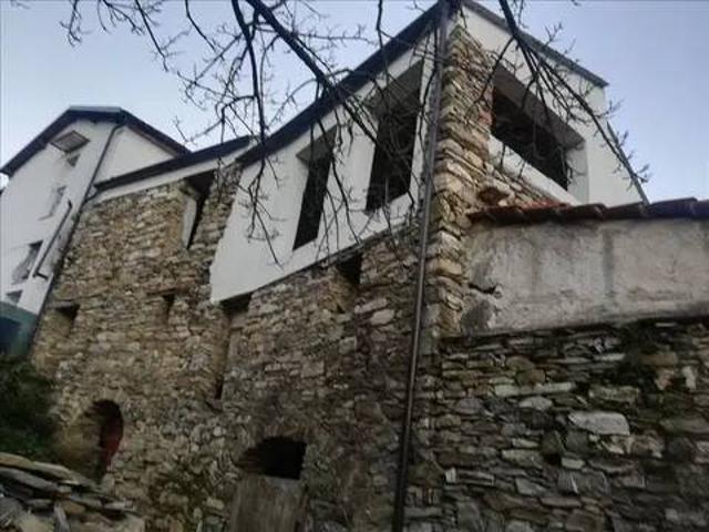 Villa Indipendente in vendita a Borgomaro, Liguria