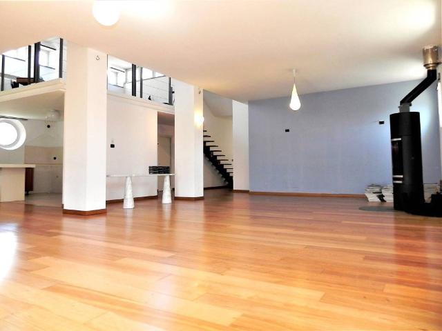 Villa Indipendente in vendita a Piemonte, Torino