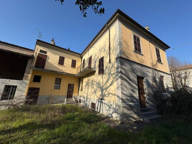 Villa Indipendente in vendita a Borgonovo Val Tidone, Reggio Emilia