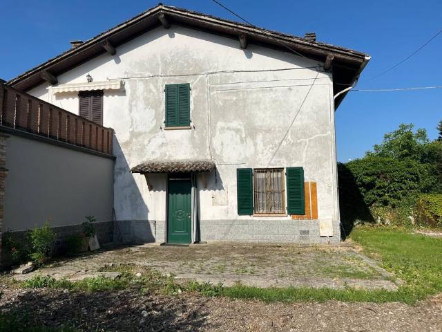 Villa Indipendente in vendita a Borgonovo Val Tidone, Reggio Emilia