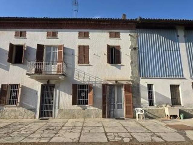 Villa Indipendente in vendita a Piemonte, Alessandria