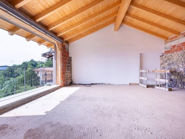 Villa Indipendente in vendita a Calco Inferiore, Borgosesia