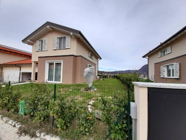 Villa Indipendente in vendita a Cellio con Breia, Piemonte