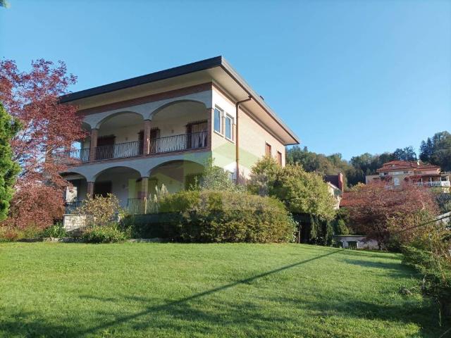 Villa Indipendente in vendita a Cellio con Breia, Piemonte