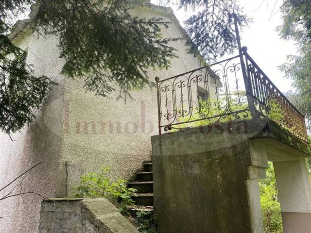 Villa Indipendente in vendita a Borzonasca, Liguria