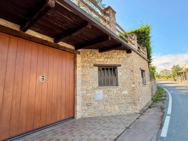 Villa Indipendente in vendita a Piemonte, Cuneo