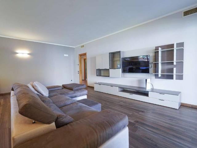 Villa Indipendente in vendita a Bottanuco, Lombardia