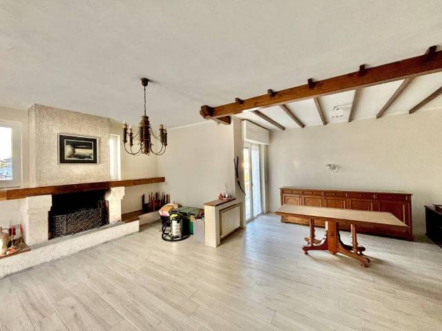Villa Indipendente in vendita a Villaggio Marcolini, Botticino