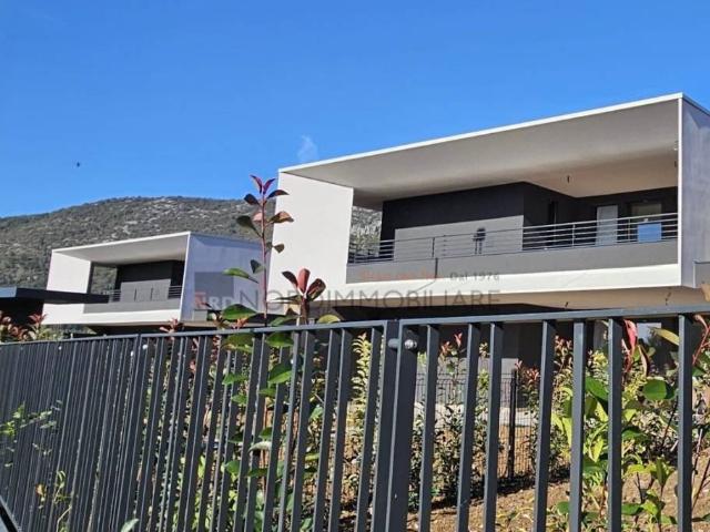 Villa Indipendente in vendita a Zona Est, Botticino