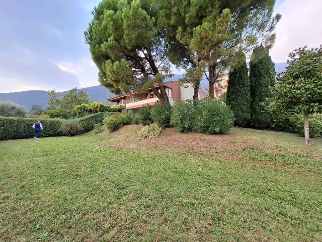 Villa Indipendente in vendita a Botticino Sera, Botticino