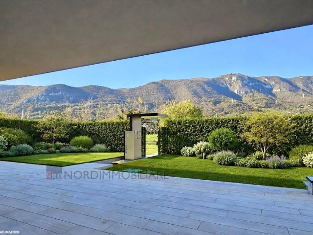 Villa Indipendente in vendita a Zona Est, Botticino
