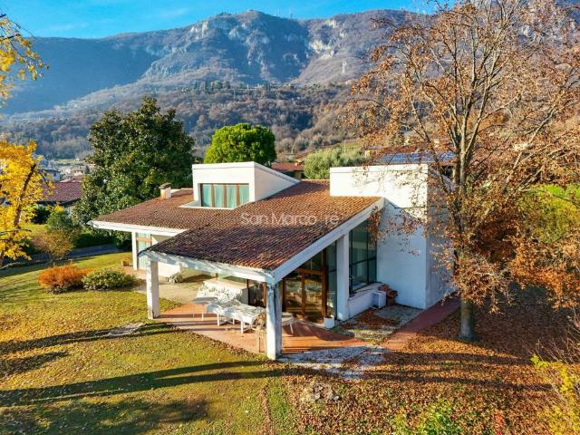 Villa Indipendente in vendita a Villaggio Marcolini, Botticino