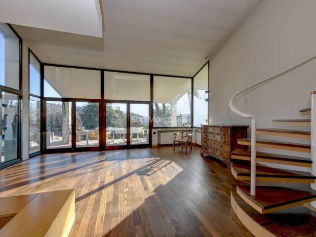 Villa Indipendente in vendita a Villaggio Marcolini, Botticino