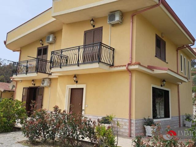 Villa Indipendente in vendita a Calabria, Reggio Calabria