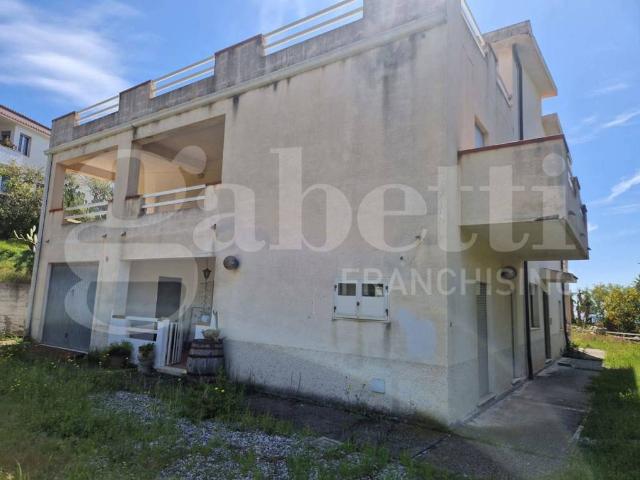 Villa Indipendente in vendita a Calabria, Reggio Calabria