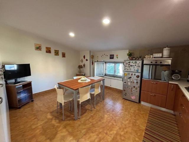 Villa Indipendente in vendita a Bovalino, Reggio Calabria