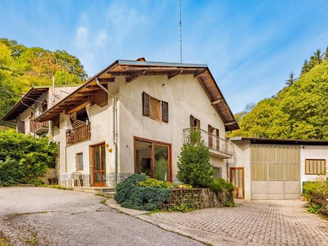 Villa Indipendente in vendita a Seruì, Boves