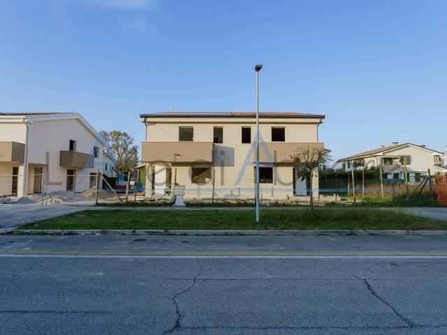 Villa Indipendente in vendita a Bovolenta, Veneto