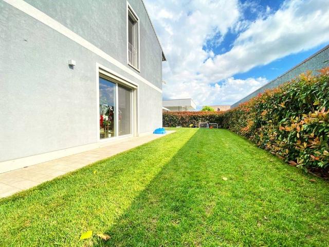 Villa Indipendente in vendita a Bovolone, Veneto