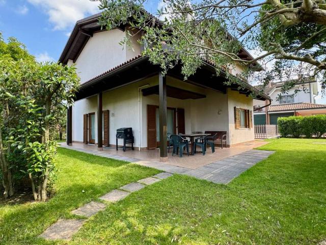 Villa Indipendente in vendita a Bovolone, Veneto