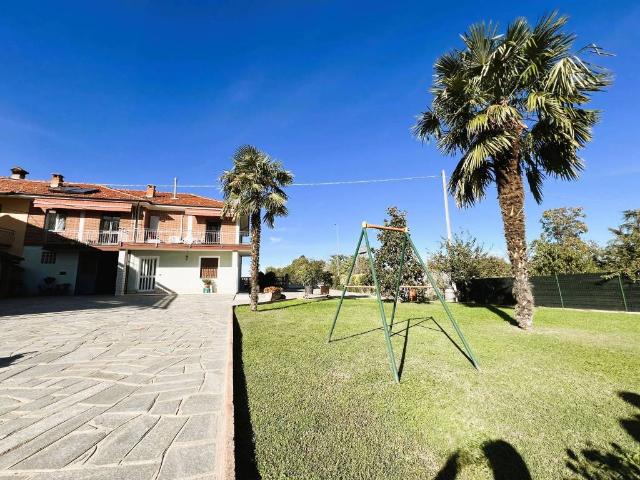 Villa Indipendente in vendita a Riva, Bra