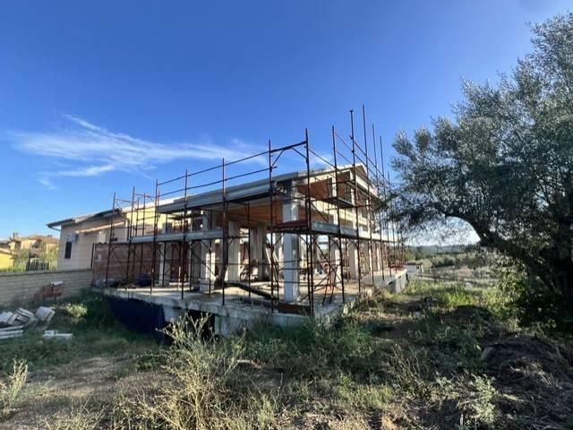 Villa Indipendente in vendita a Castel Giuliano, Bracciano