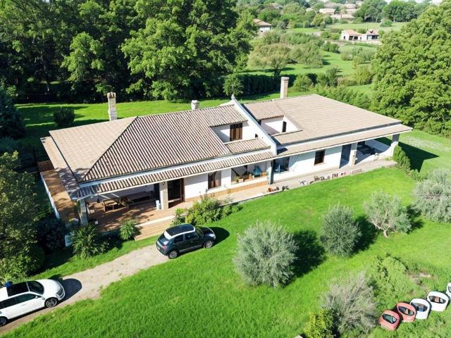 Villa Indipendente in vendita a Roma Capitale, Lazio