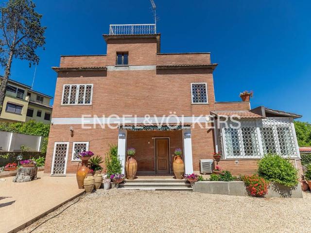 Villa Indipendente in vendita a Roma Capitale, Lazio