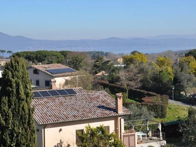 Villa Indipendente in vendita a Roma Capitale, Lazio