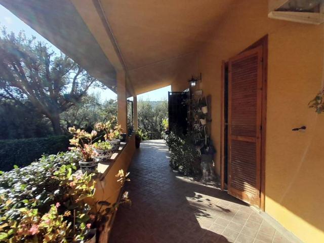 Villa Indipendente in vendita a Bracciano, Roma Capitale