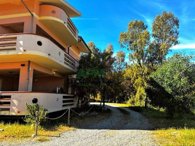 Villa Indipendente in vendita a Calabria, Reggio Calabria