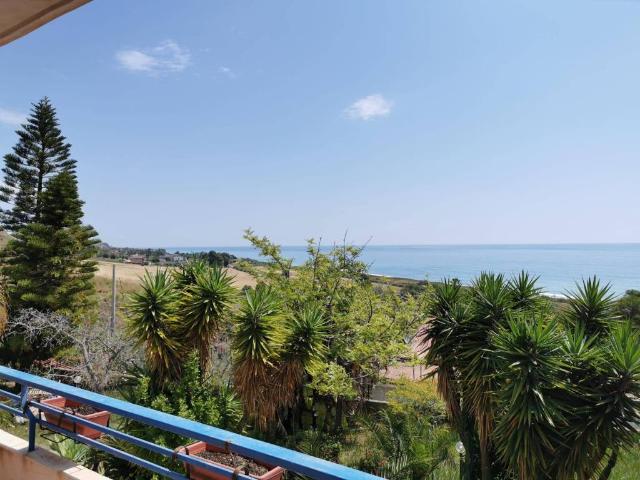Villa Indipendente in vendita a Calabria, Reggio Calabria