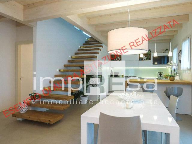 Villa Indipendente in vendita a Breda Di Piave, Veneto