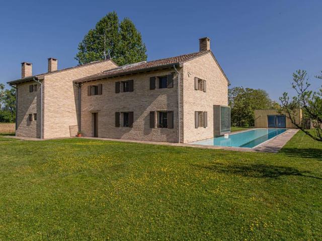 Villa Indipendente in vendita a Breda Di Piave, Veneto