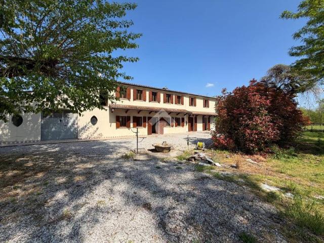Villa Indipendente in vendita a Breda Di Piave, Veneto