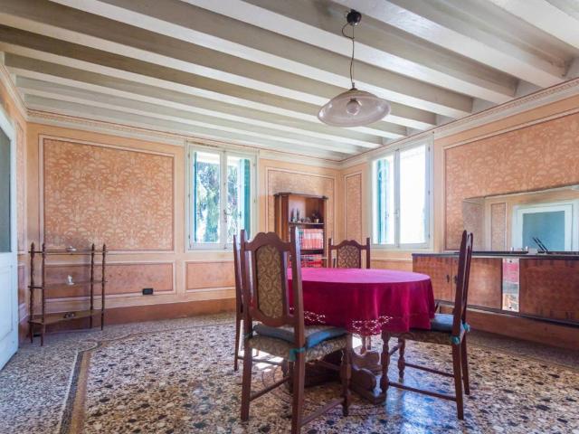 Villa Indipendente in vendita a Breganze, Veneto