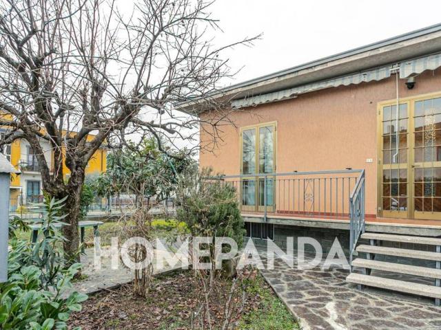 Villa Indipendente in vendita a Osio Sotto, Lombardia