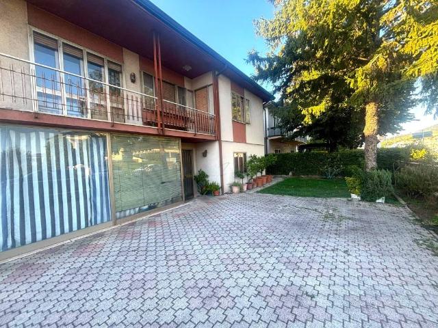 Villa Indipendente in vendita a Brendola, Vicenza