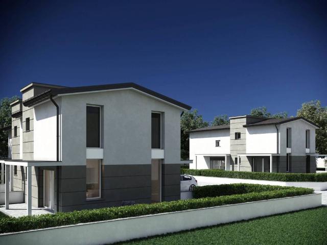 Villa Indipendente in vendita a Brenna, Lombardia