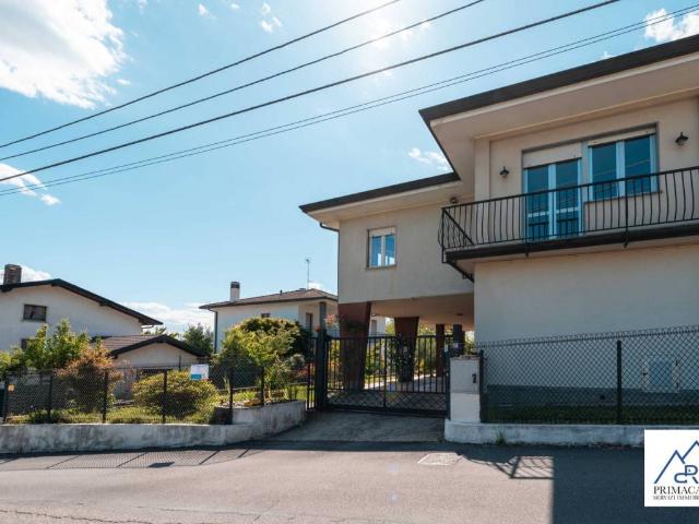 Villa Indipendente in vendita a Comunità Montana Valli del Verbano, Brenta