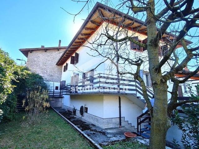 Villa Indipendente in vendita a Comunità della Vallagarina, Brentonico