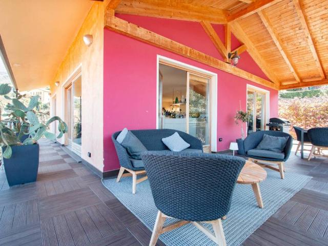 Villa Indipendente in vendita a Brenzone sul Garda, Veneto