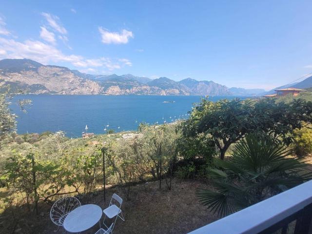 Villa Indipendente in vendita a Brenzone sul Garda, Veneto