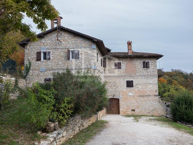 Villa Indipendente in vendita a Zona Centro, Brescia