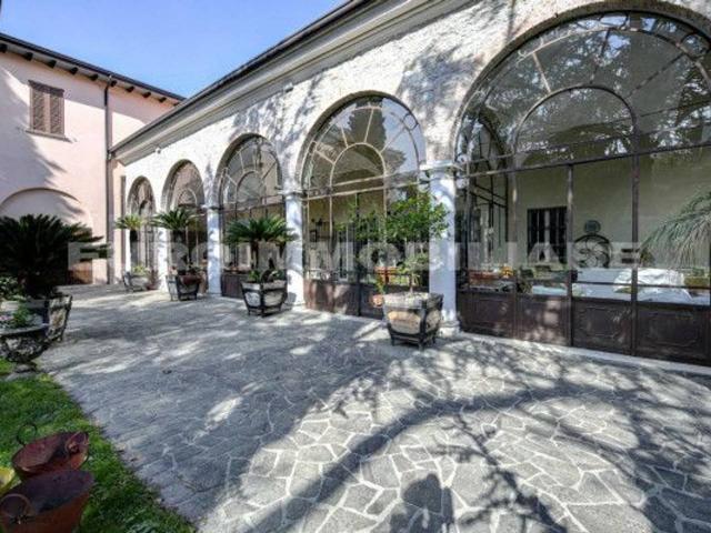Villa Indipendente in vendita a Zona Nord, Brescia