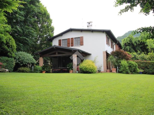 Villa Indipendente in vendita a Zona Nord, Brescia