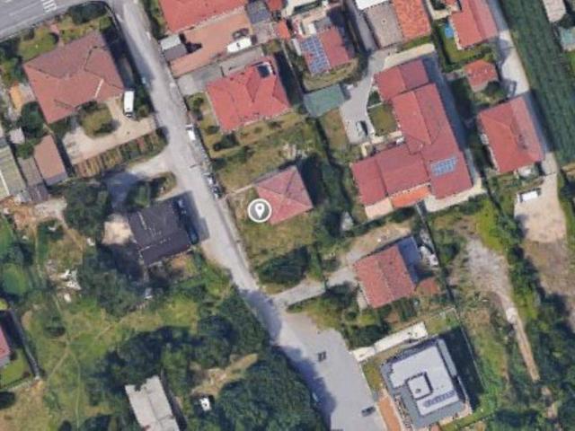 Villa Indipendente in vendita a Zona Est, Brescia