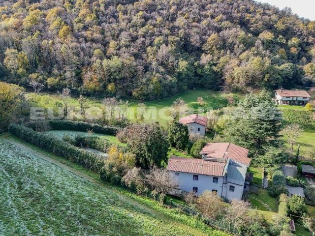 Villa Indipendente in vendita a Zona Nord, Brescia